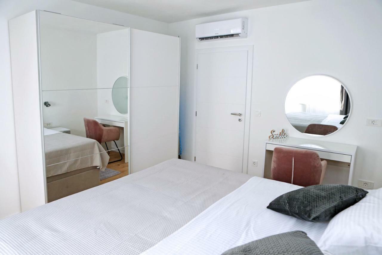Apartment Villa Grga ザダル エクステリア 写真